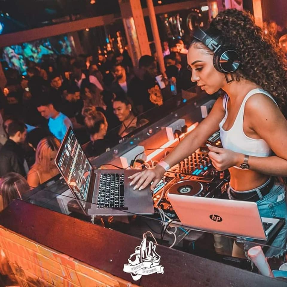 “We Run the World” Female DJ Agency – The Best Club Night DJ